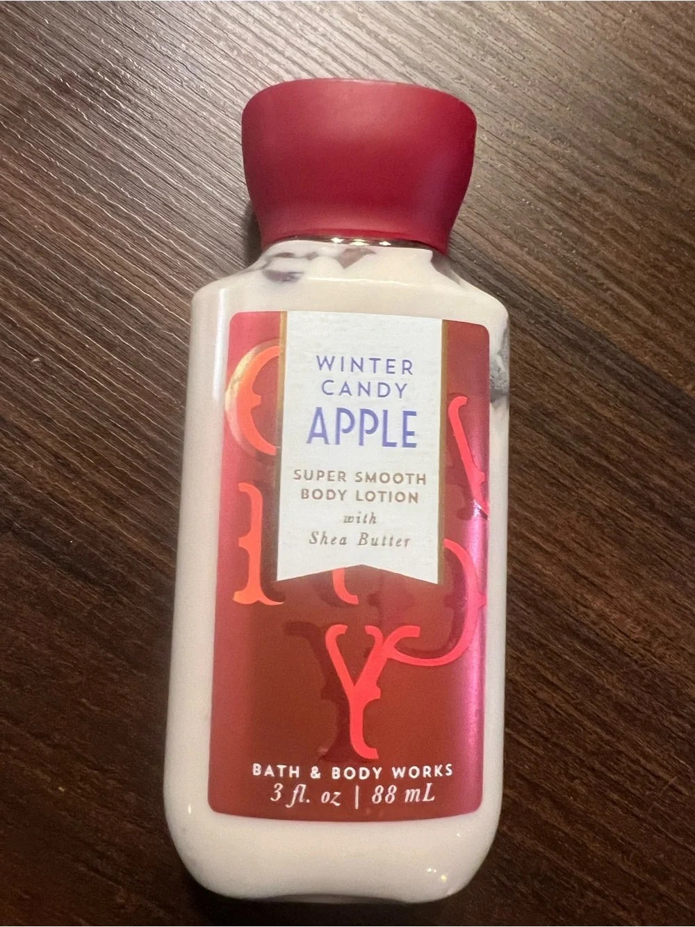 Bath & Body Works Winter Candy Apple Super Smooth Body Lotion - Red #748